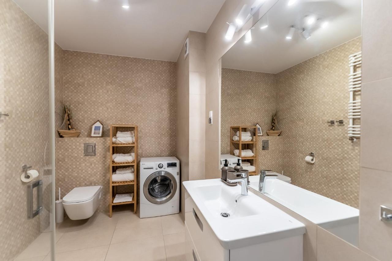 Ferienwohnung Przystan Kolo Brzegu Kolberg Exterior foto