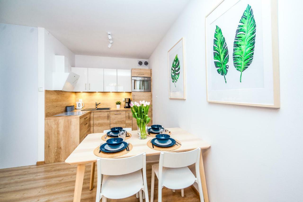 Ferienwohnung Przystan Kolo Brzegu Kolberg Exterior foto